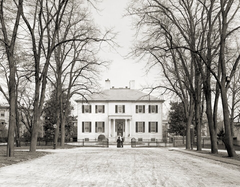 Virginia black and white 1905