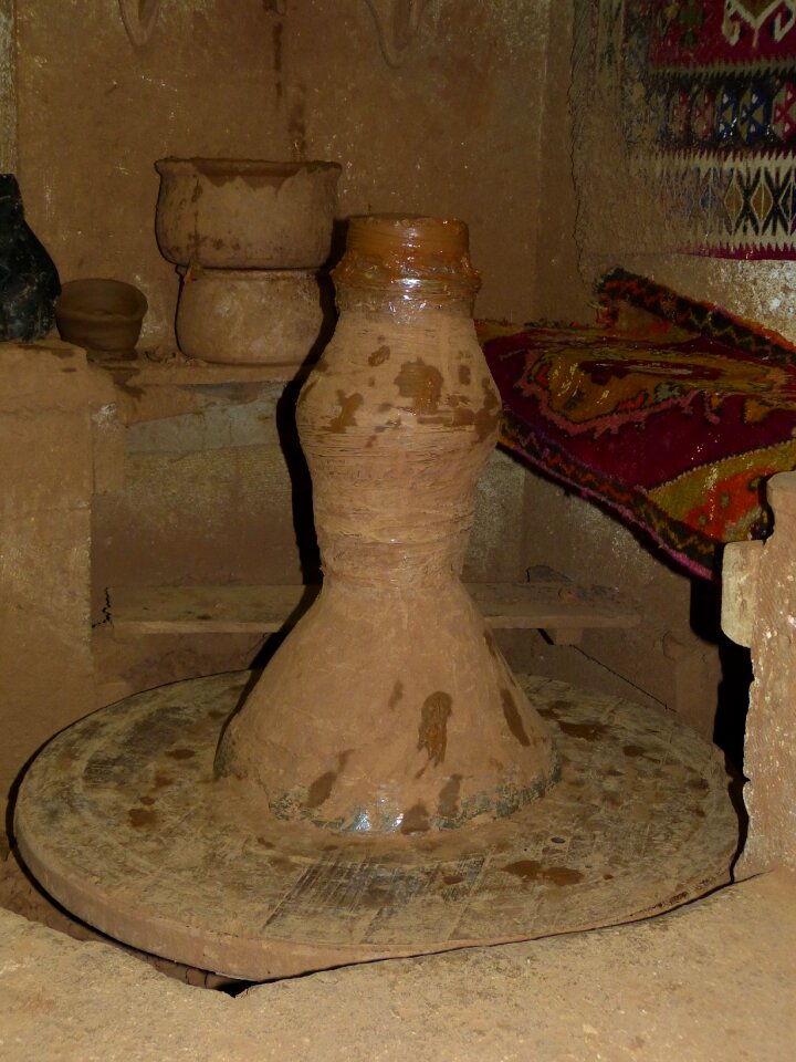 Clay form turn