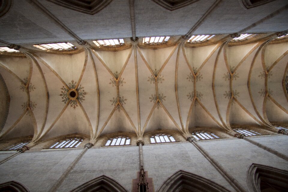 Building church interior view
