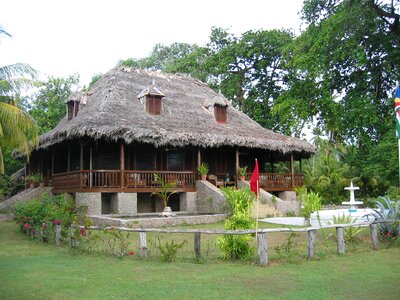 Villa residence building