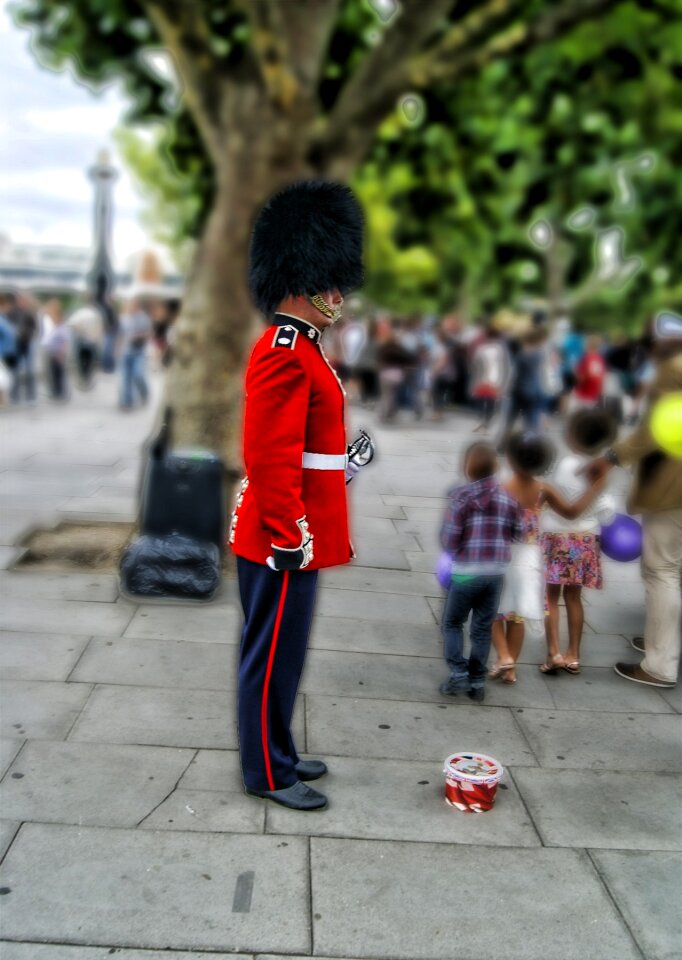 Palace officer english