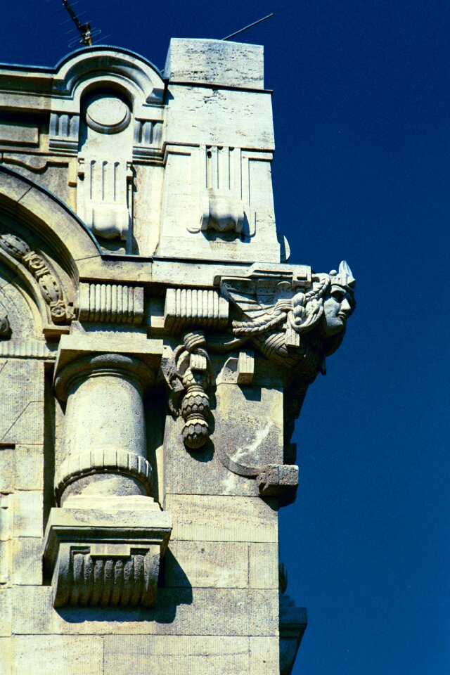 Facade building school of music
