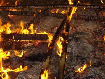 Bonfire burn failures