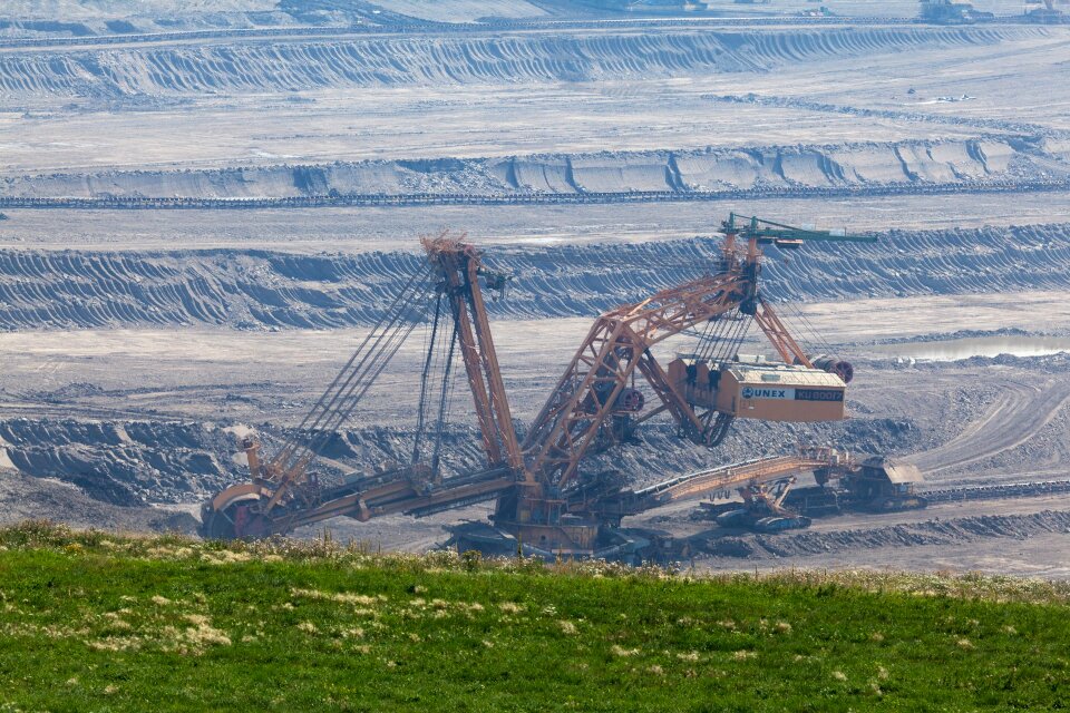Digging equipment excavation