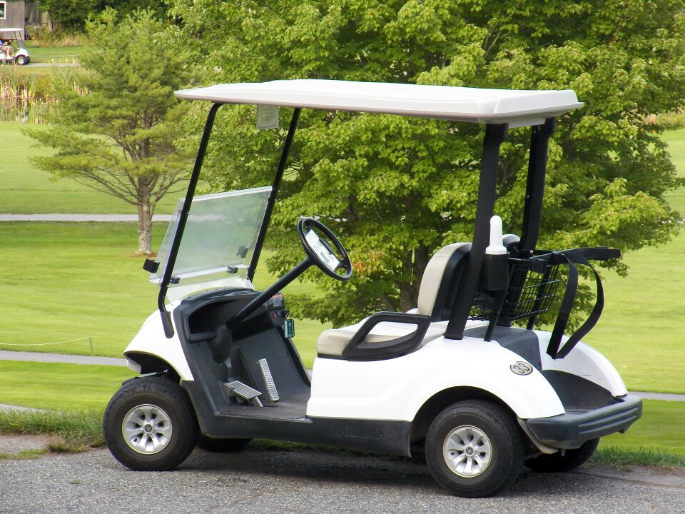 Golf cart greens clubhouse