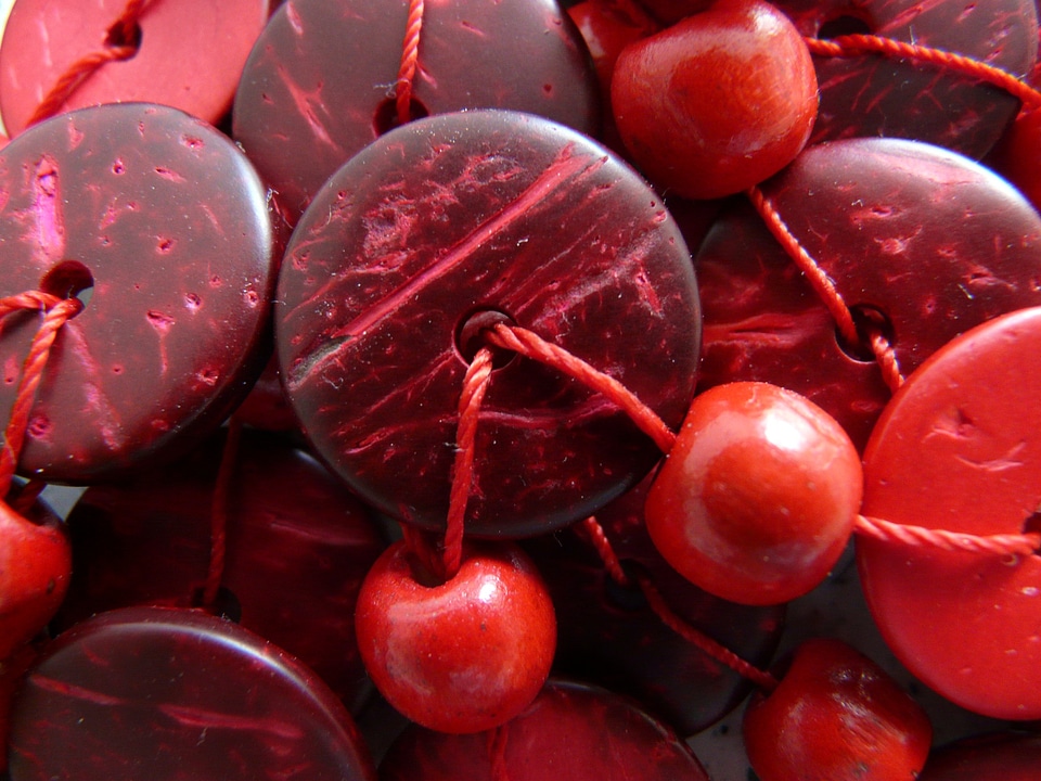 Red platelet jewellery