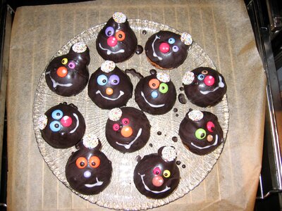 Small cakes muffin clowns photo