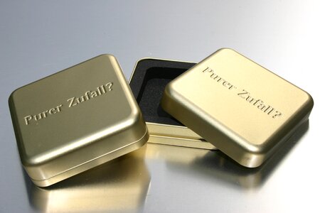 Slip lid tin embossing metal
