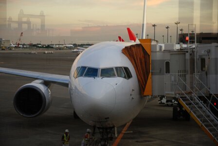 Transportation aeroplane jet photo