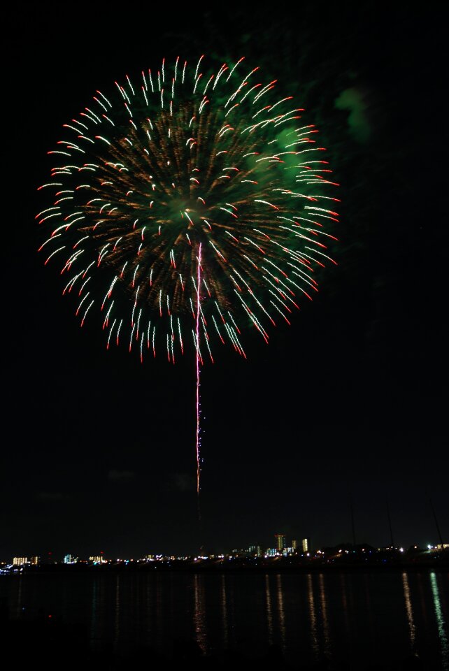 Night sky hanabi