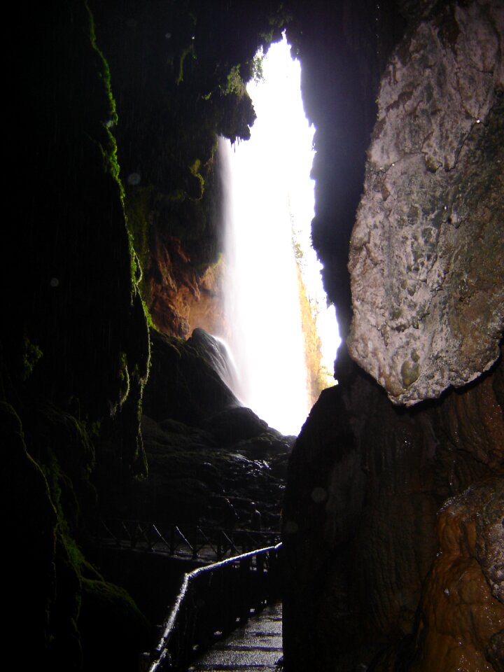 Cave light opening