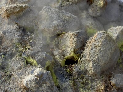 Gas iceland stones