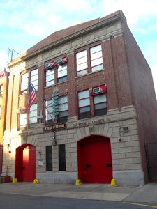 Cities new york city firehouse