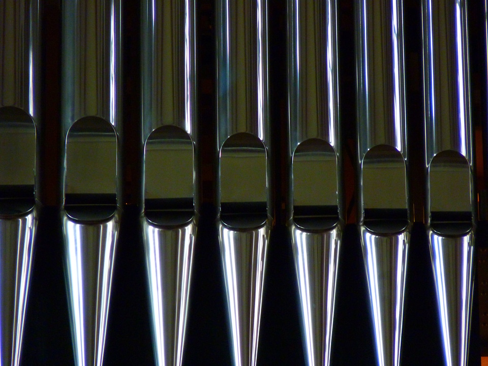 Organ whistle music church
