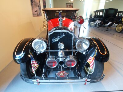 Automobile engine internal combustion