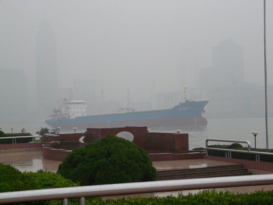 Smog air pollution architecture