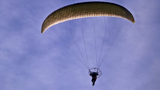 Parachute sky sports
