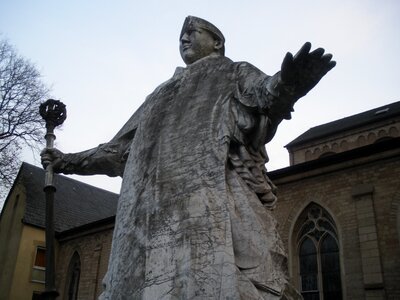 Holy statue cologne