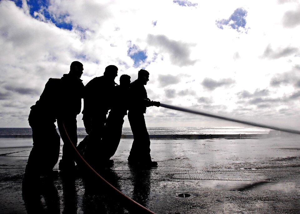 Clouds personnel sailors