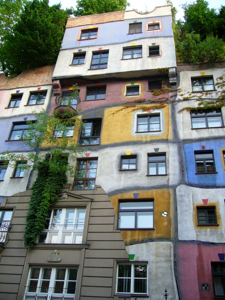 Hundertwasser house building