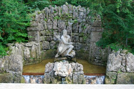 Palace gardens statue photo