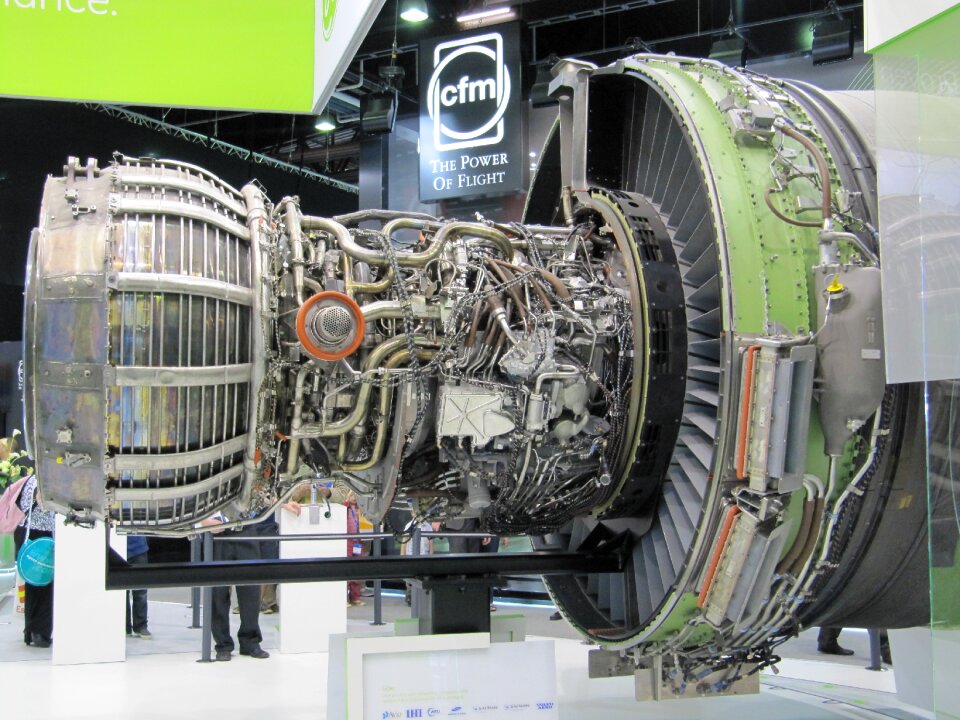 Flying turbine drive