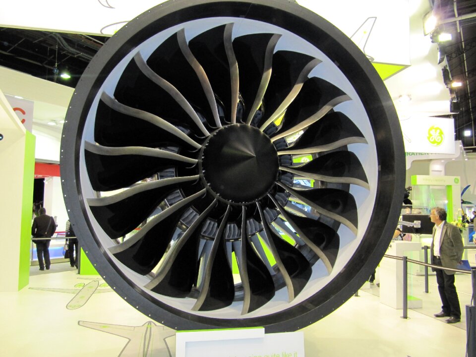 Flying turbine drive