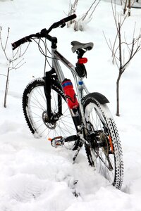 Mountain riding snow photo