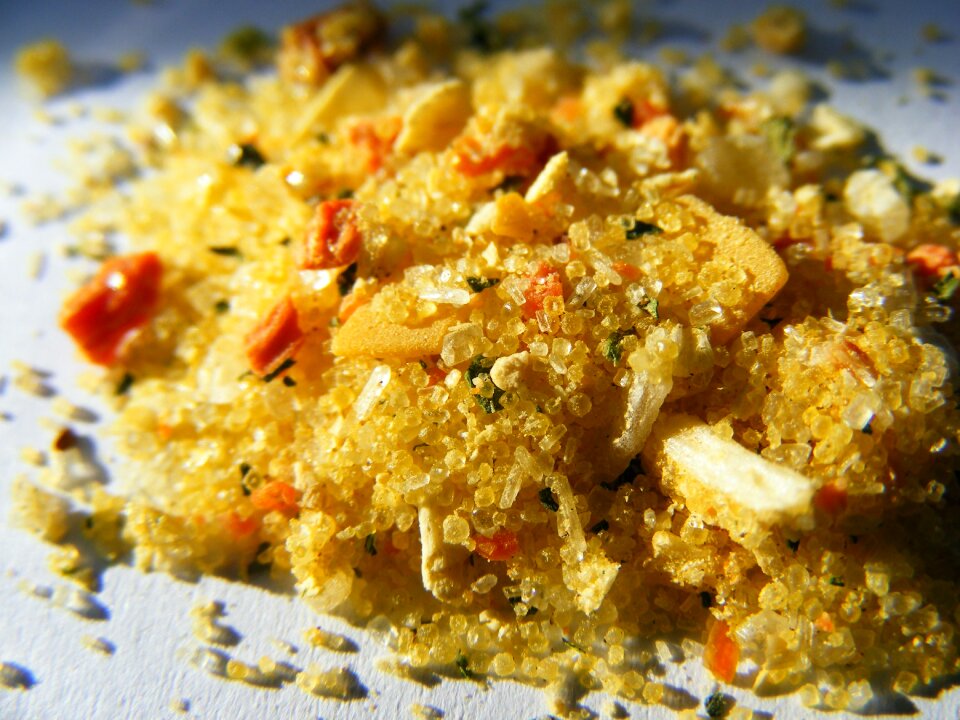 Spice-condiment chicken spice
