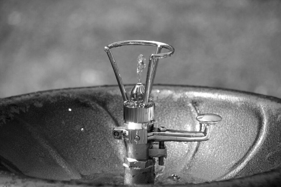 Fountain water liquid
