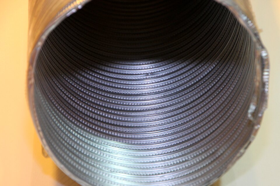 Flexible semi-rigid tube