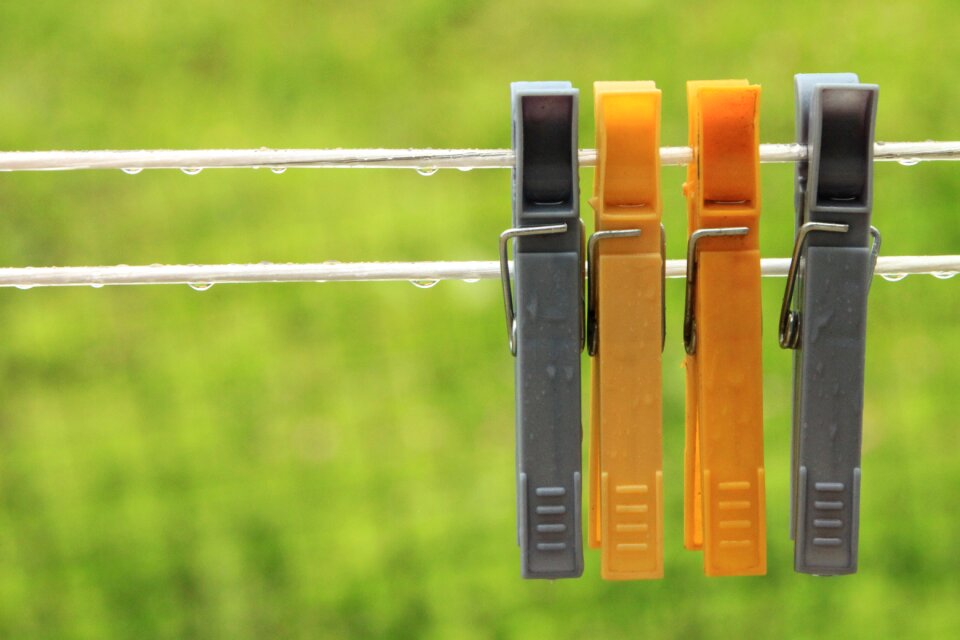 Laundry plastic wire