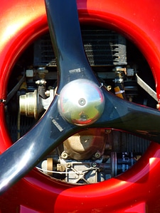 Propeller plane aviation shiny