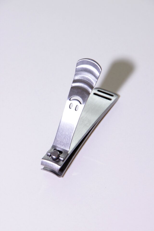 Metal nail pedicure