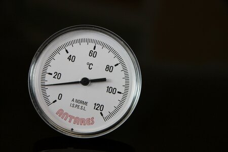 Black dial round