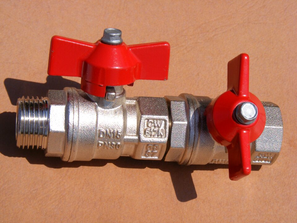 Fittings handle red