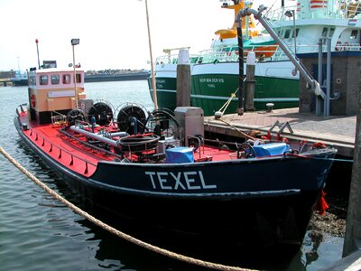 Sea cutter texel photo