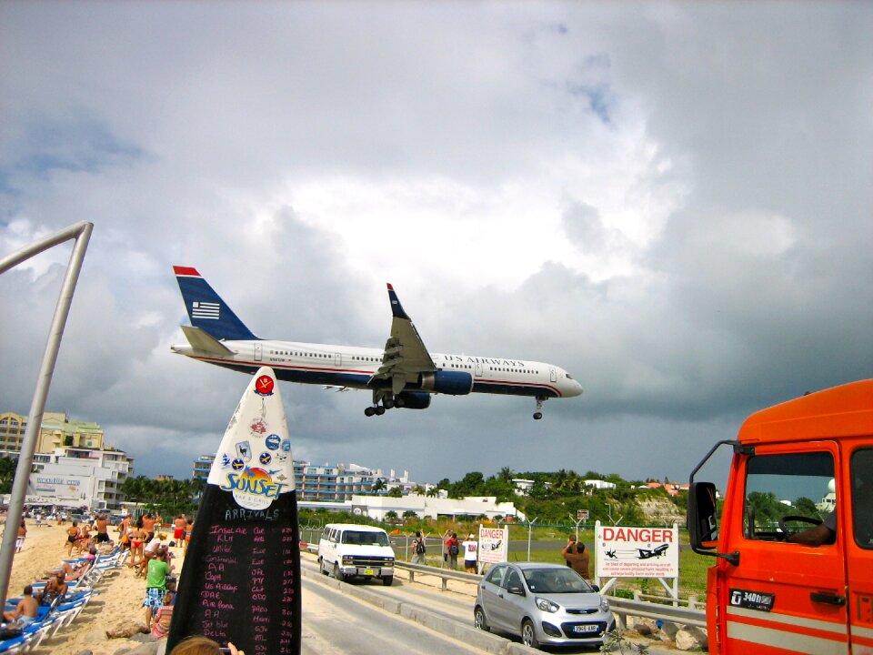 Caribbean st maarten aircraft