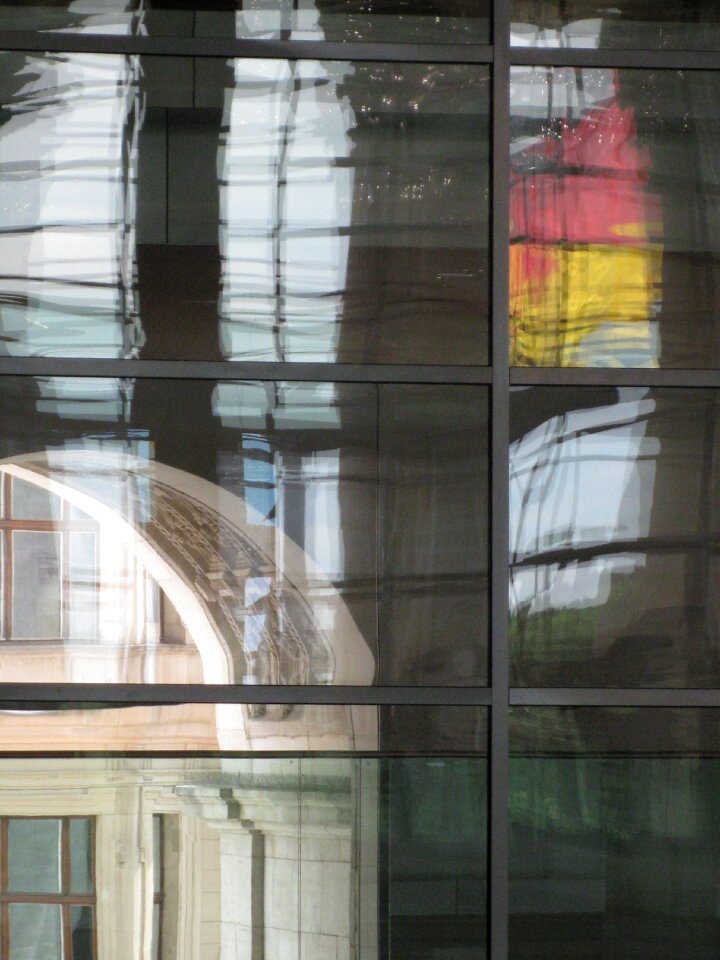 Glass dome bundestag government district