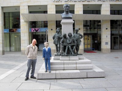 Dresden cross anchor monument