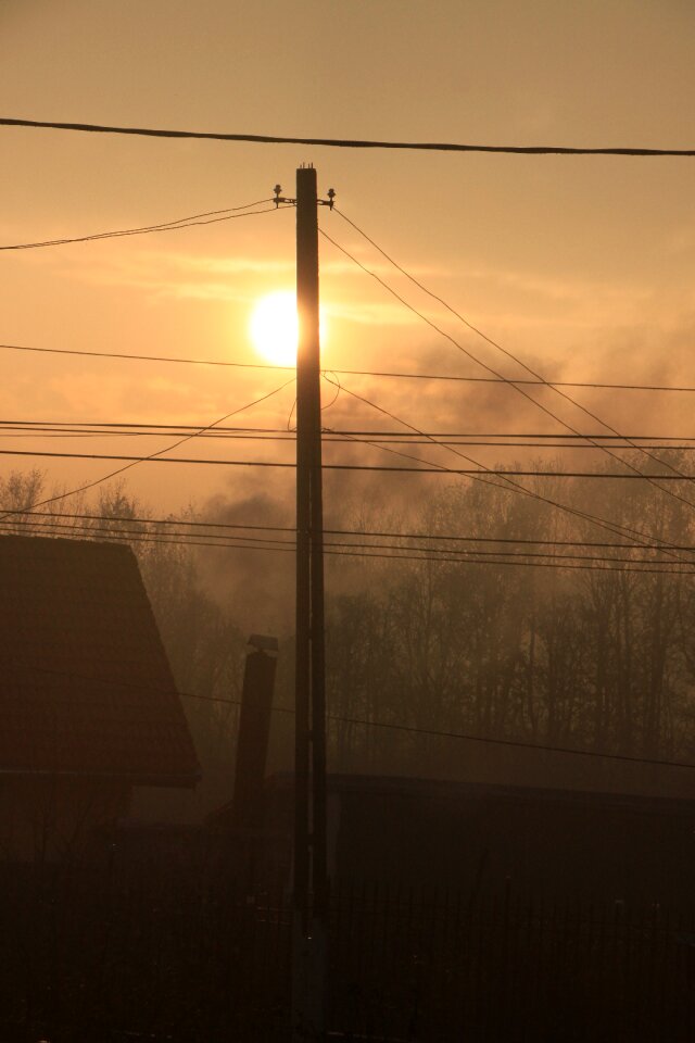 Power lines mist