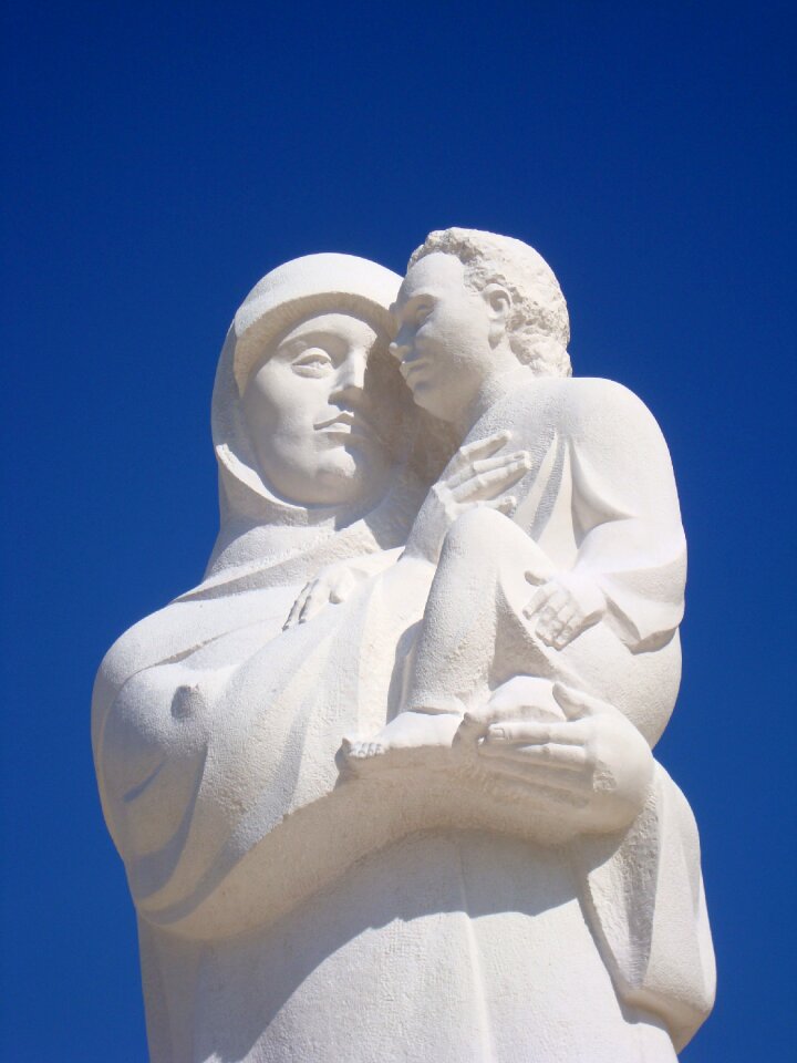 Statue christian jesus