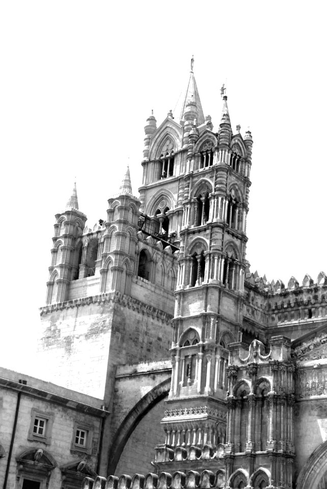 Cathedral church architecture