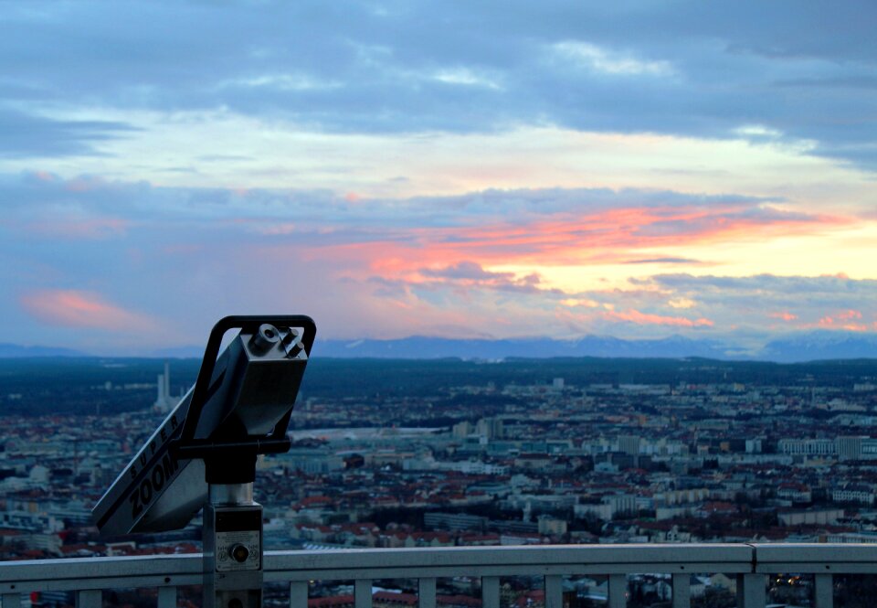 Tower binoculars edge of the alps