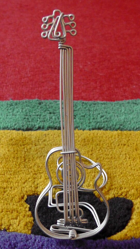 Musical instrument music instrument