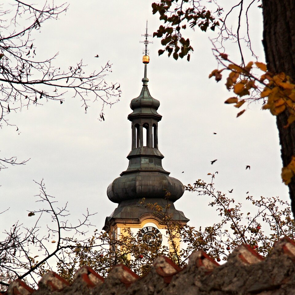 Steeple wall building