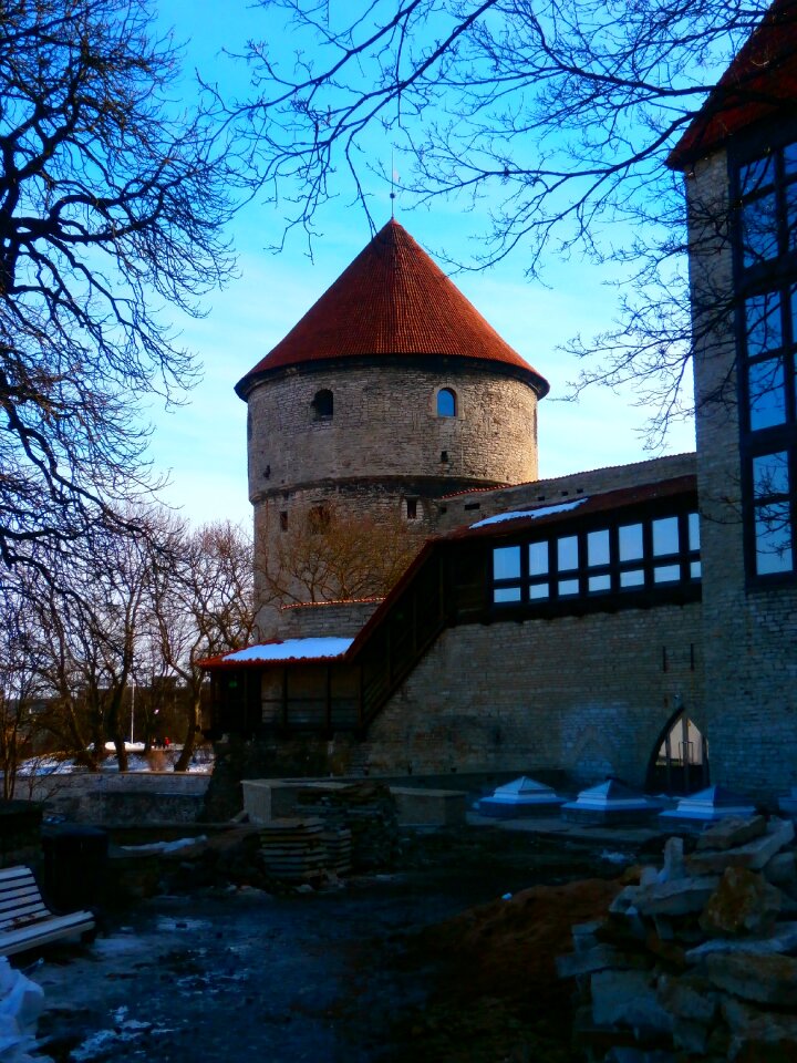 Wall old town tallinn