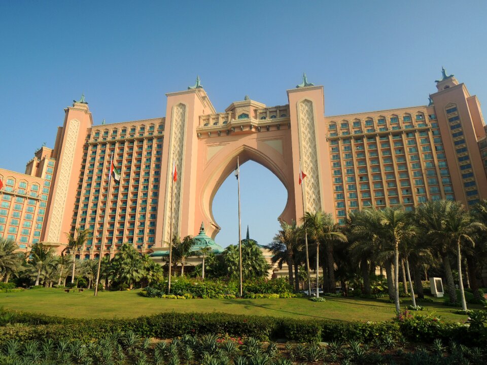 Emirate desert atlantis