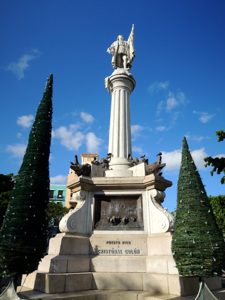Stone monumen san juan