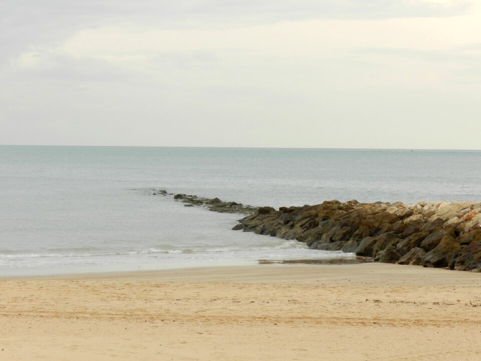 Beach breakwater cadiz